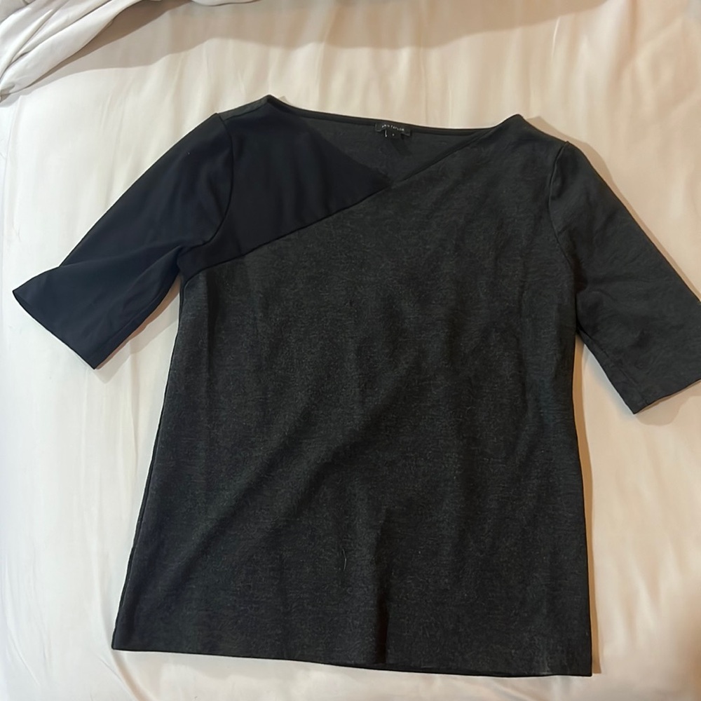 Ann Taylor top size small